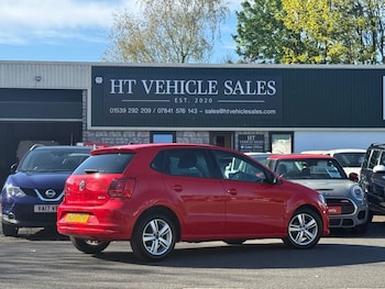 Used Volkswagen Polo 2016 for sale - 78923808: Photo