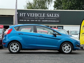 Used Ford Fiesta 2016 for sale - 76157330: Photo