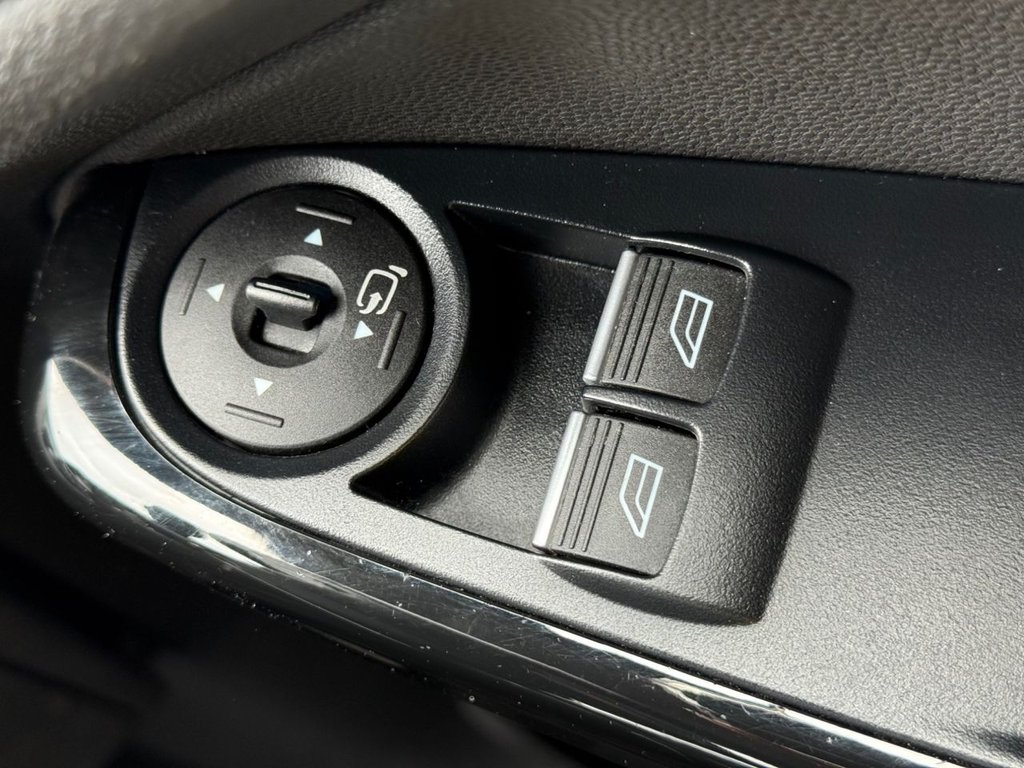 Used Ford Fiesta 2016 for sale - 76157330: Photo 41