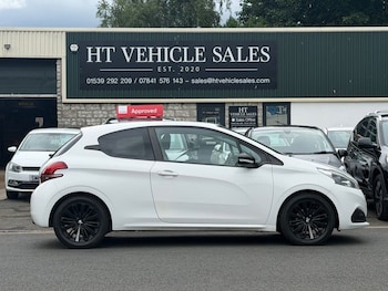 Used Peugeot 208 2017 for sale - 79550717: Photo