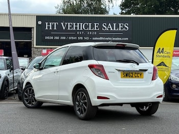 Used Toyota Yaris 2012 for sale - 76157351: Photo