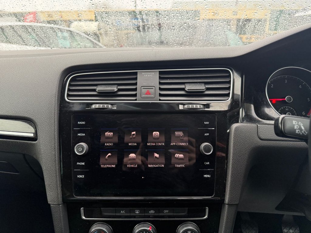 Used Volkswagen Golf 2017 for sale - 77026811: Photo 15