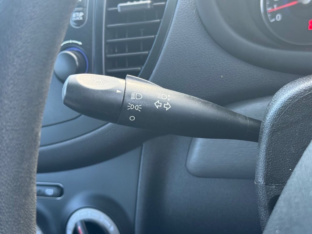 Used Hyundai i10 2013 for sale - 77313273: Photo 24