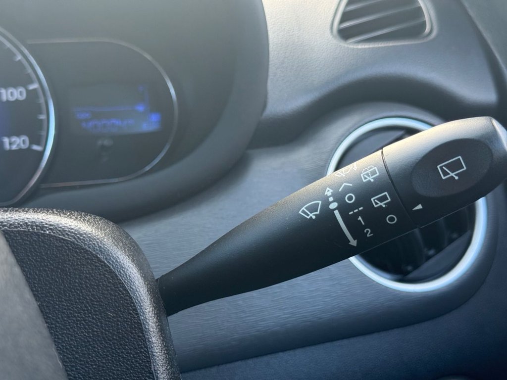 Used Hyundai i10 2013 for sale - 77313273: Photo 26