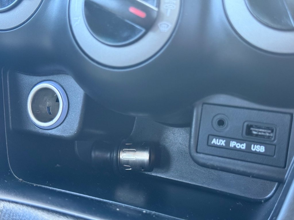 Used Hyundai i10 2013 for sale - 77313273: Photo 28