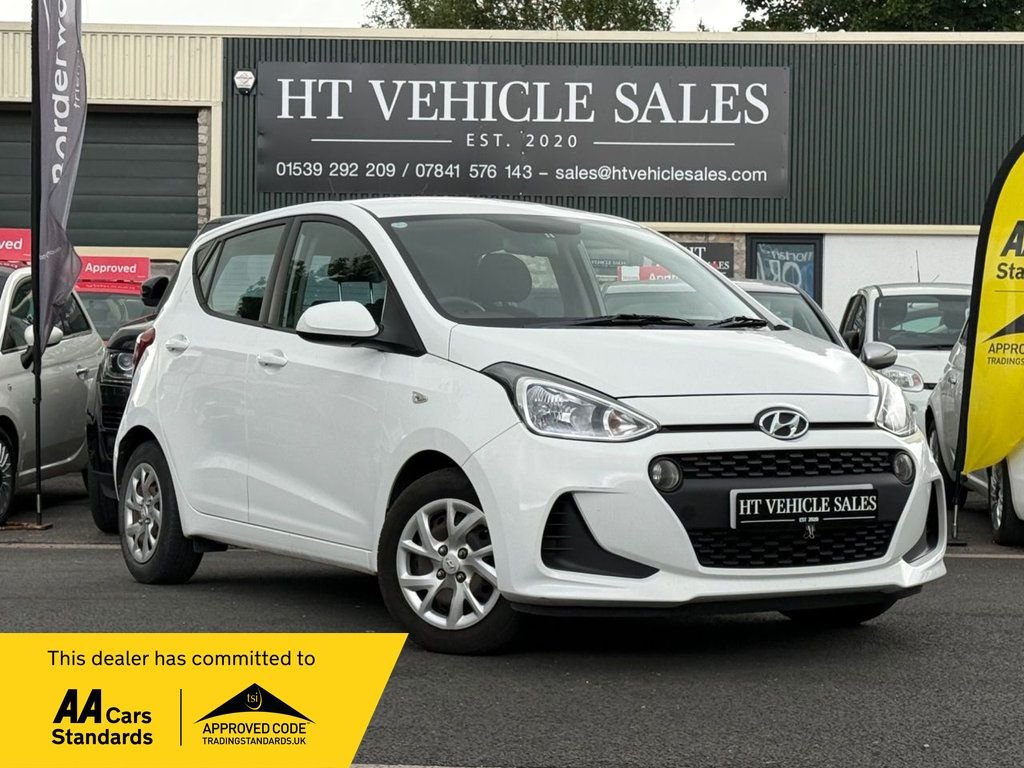 Used Hyundai i10 2017 for sale - 76157348: Photo 1
