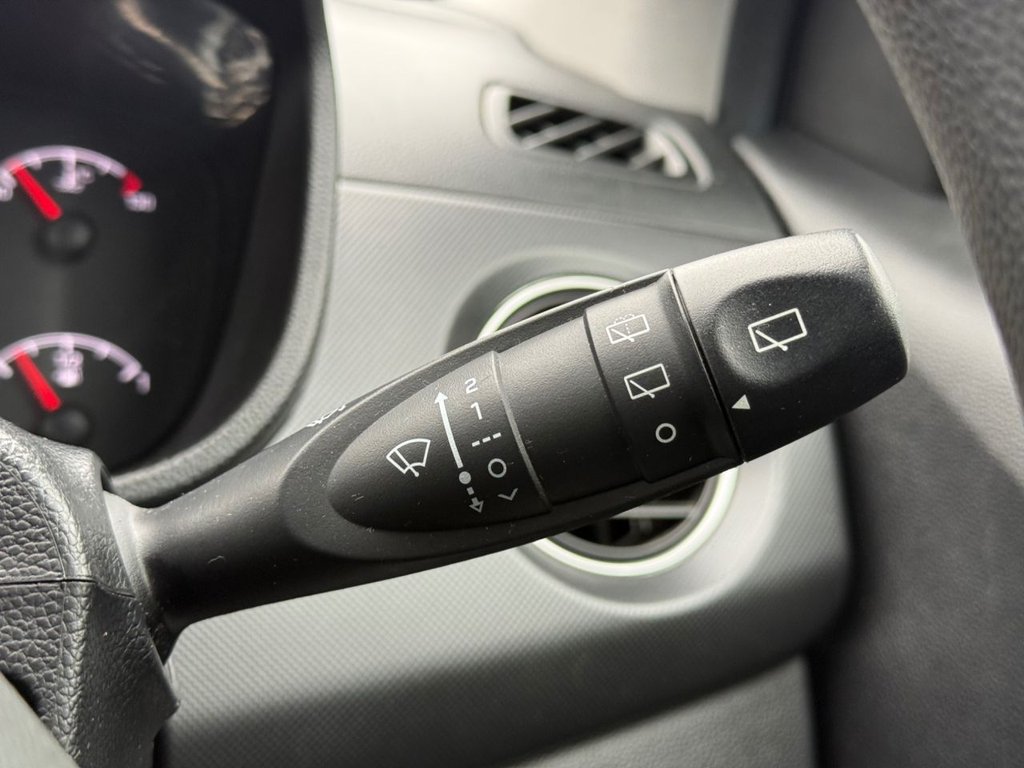 Used Hyundai i10 2017 for sale - 76157348: Photo 20