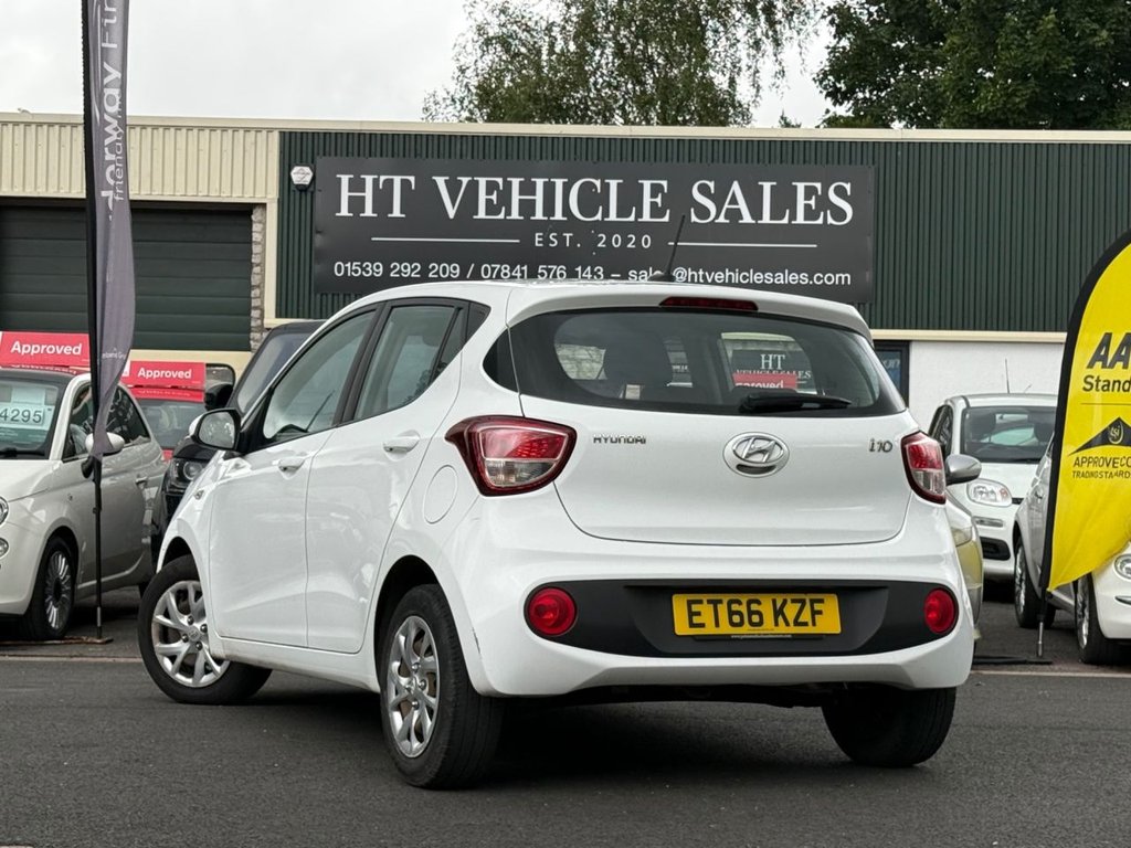Used Hyundai i10 2017 for sale - 76157348: Photo 4