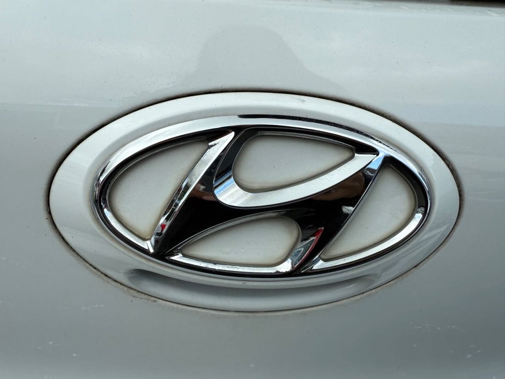 Used Hyundai i10 2017 for sale - 76157348: Photo 46