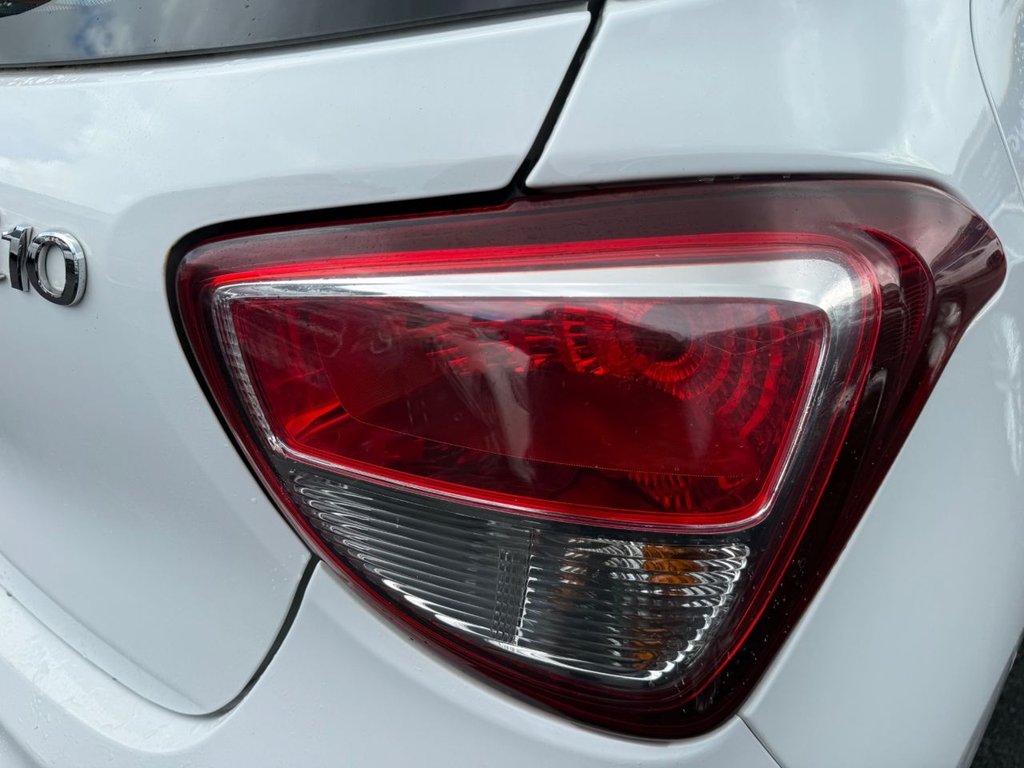 Used Hyundai i10 2017 for sale - 76157348: Photo 47