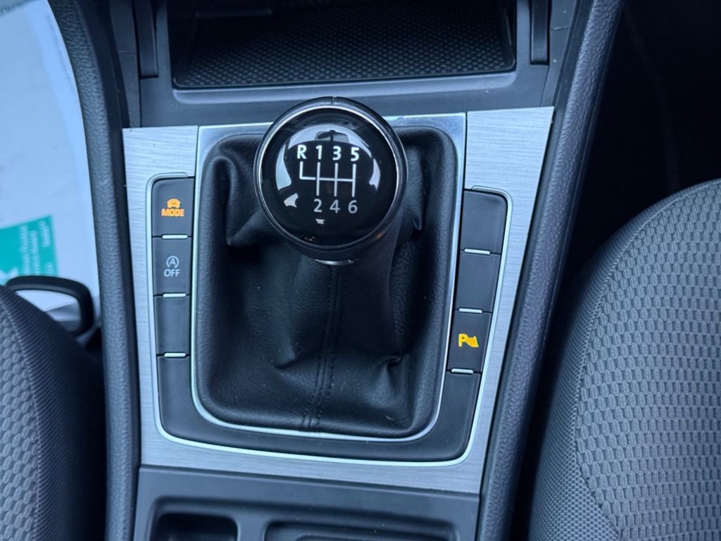 Used Volkswagen Golf 2015 for sale - 77200368: Photo 44