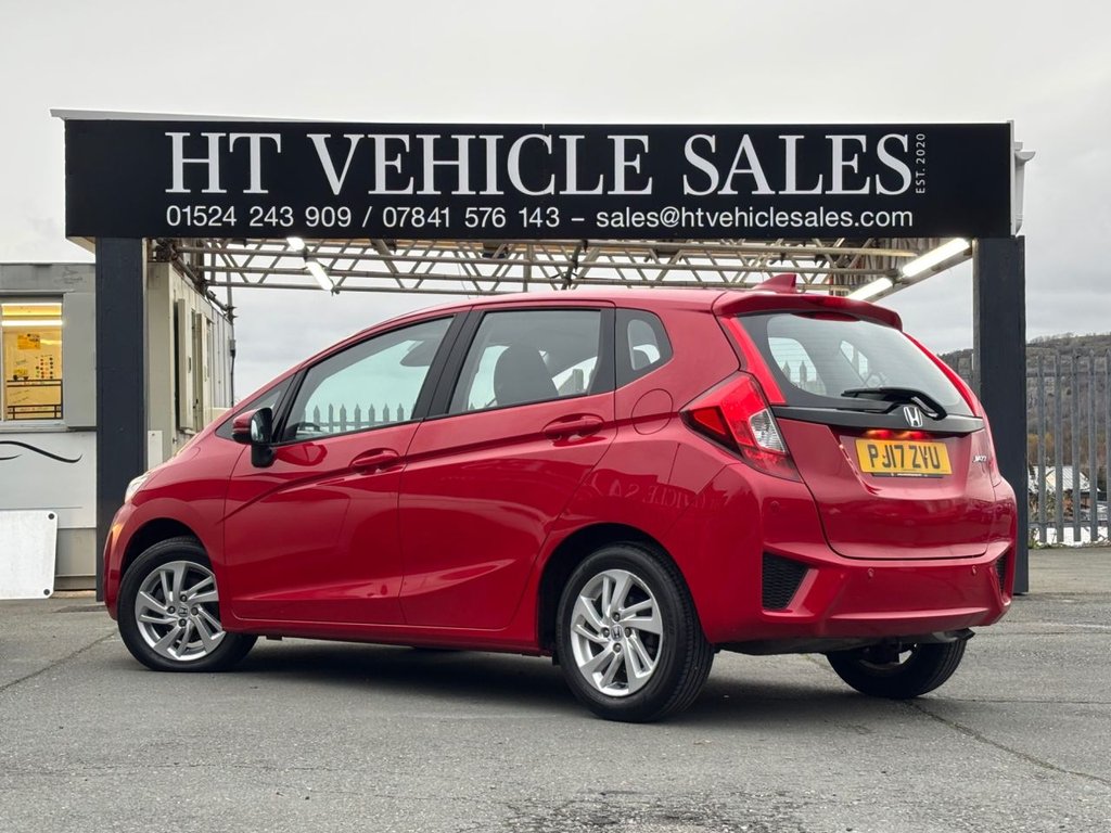 Used Honda Jazz 2017 for sale - 76482390: Photo 5