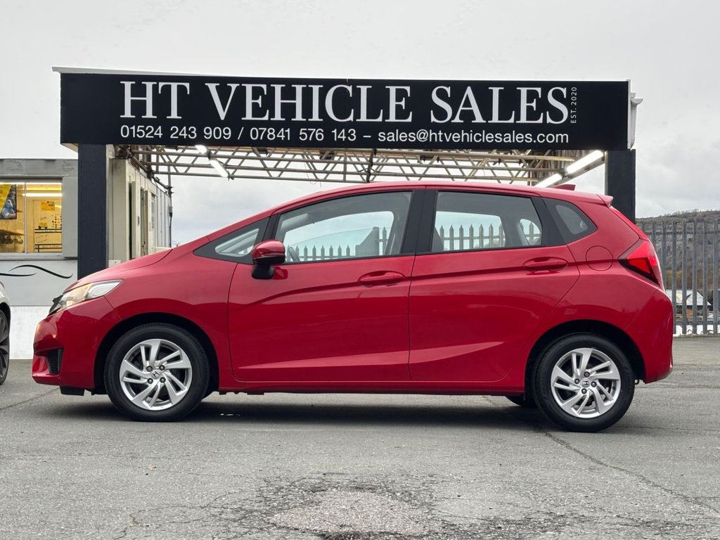 Used Honda Jazz 2017 for sale - 76482390: Photo 6