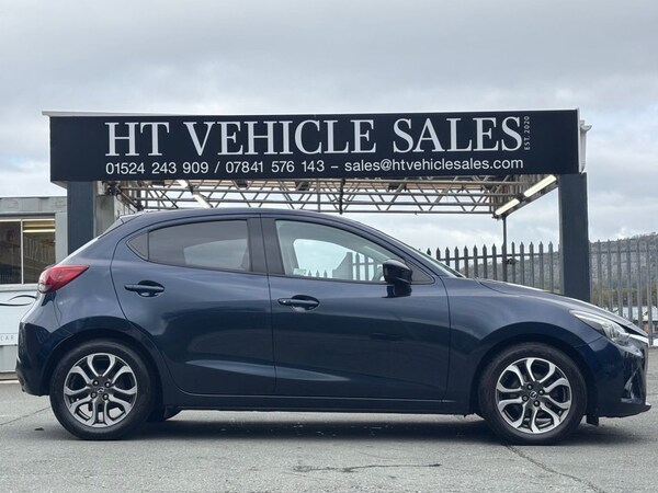 Used Mazda Mazda2 2017 for sale - 76157338: Photo 2