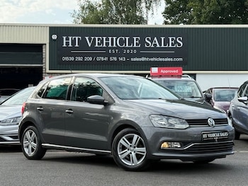 Used Volkswagen Polo 2016 for sale - 76157349: Photo