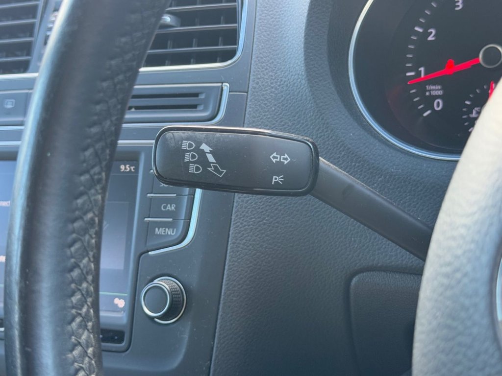 Used Volkswagen Polo 2015 for sale - 76279811: Photo 17