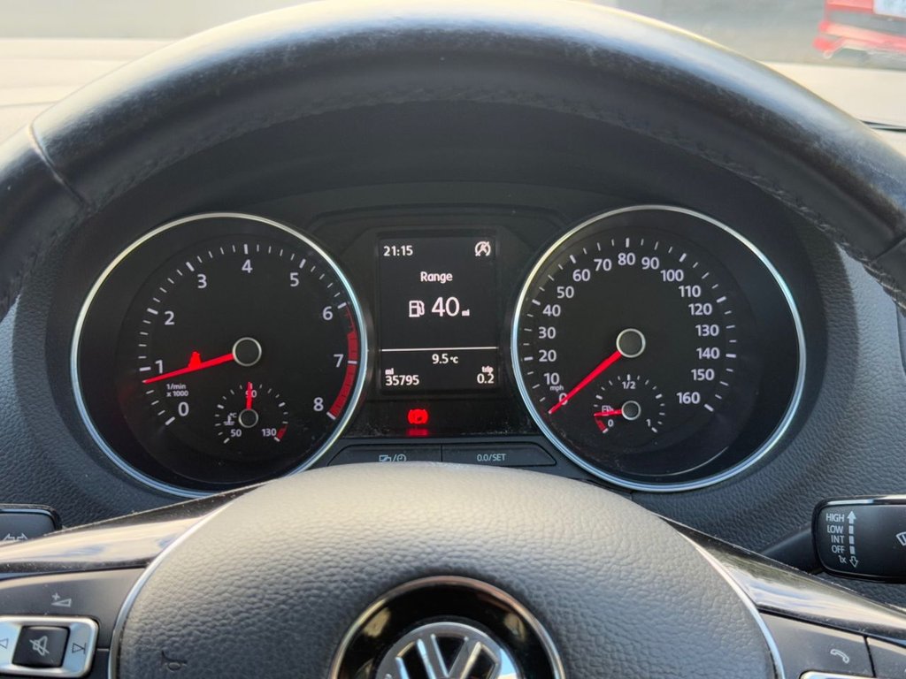 Used Volkswagen Polo 2015 for sale - 76279811: Photo 18