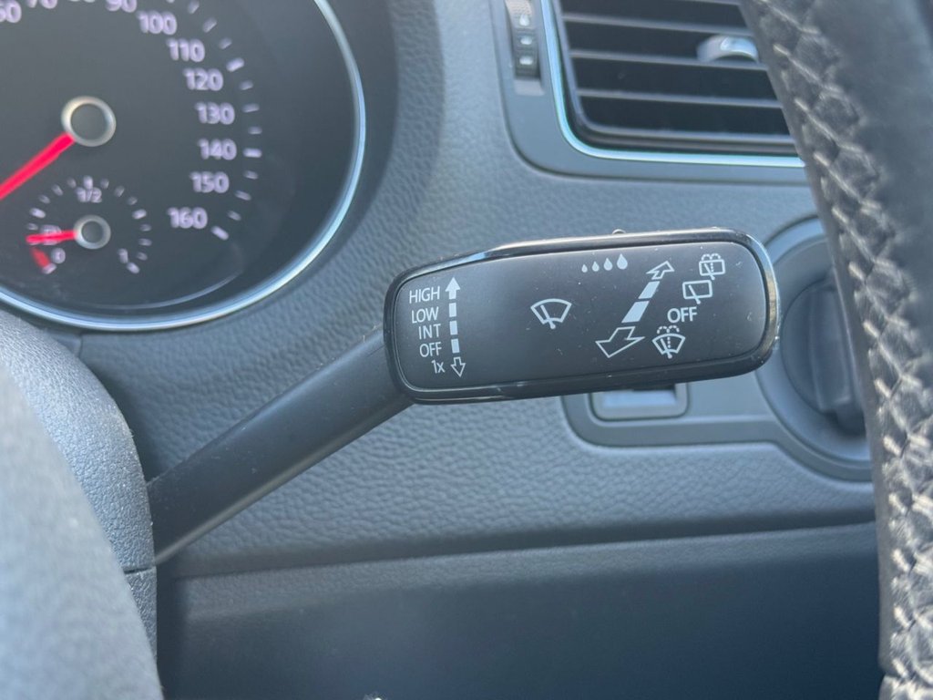 Used Volkswagen Polo 2015 for sale - 76279811: Photo 19