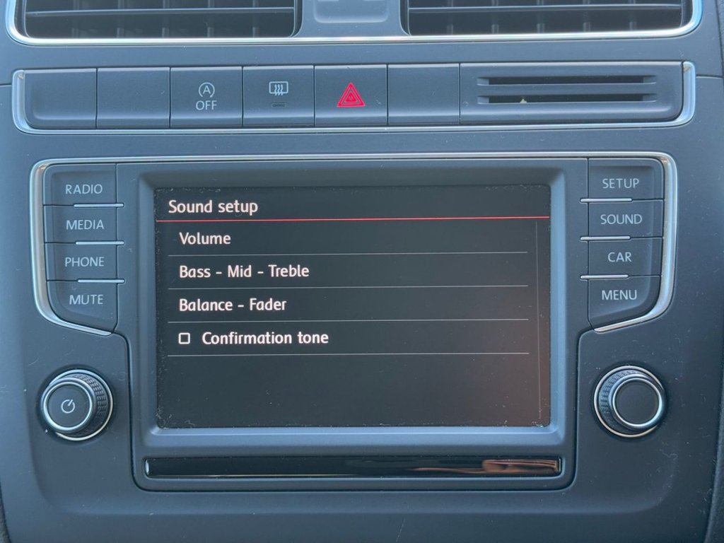 Used Volkswagen Polo 2015 for sale - 76279811: Photo 20