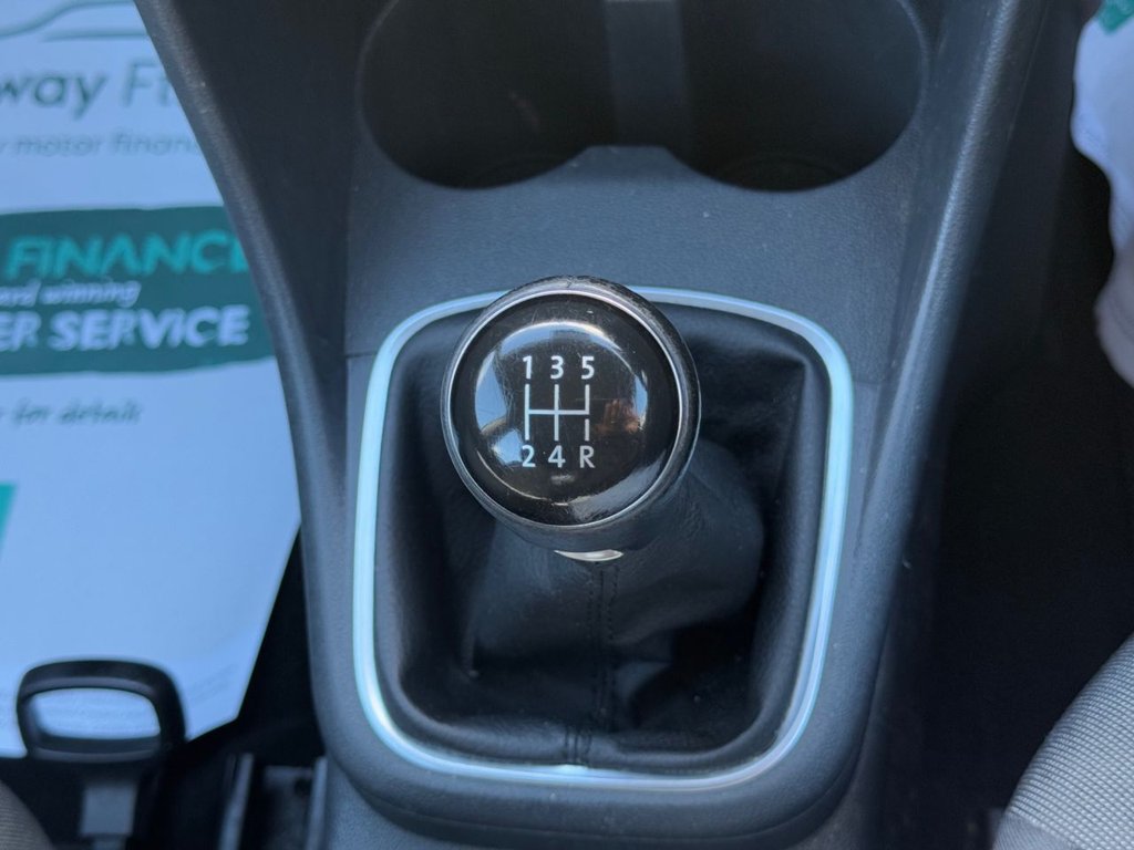 Used Volkswagen Polo 2015 for sale - 76279811: Photo 28