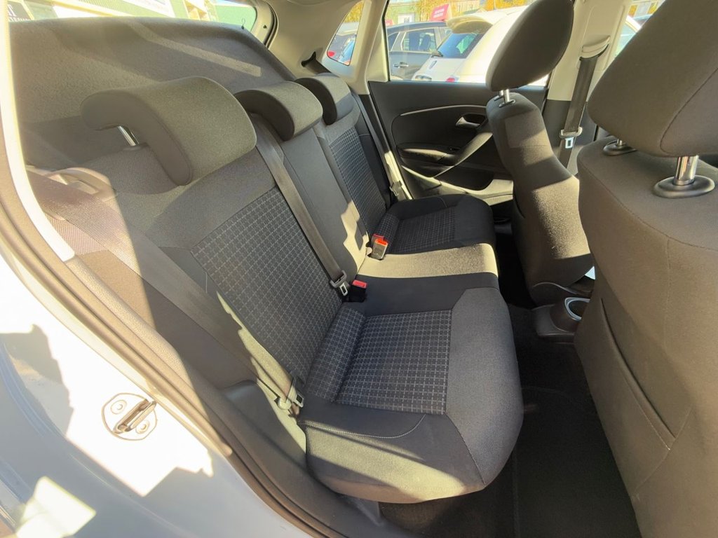 Used Volkswagen Polo 2015 for sale - 76279811: Photo 35