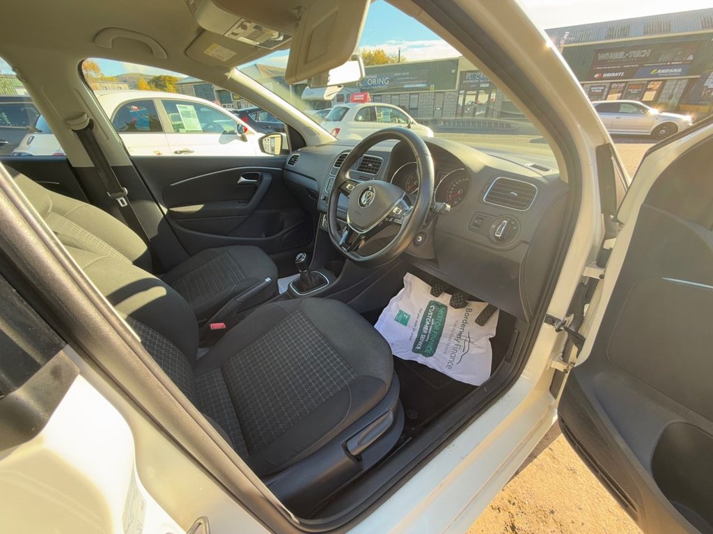 Used Volkswagen Polo 2015 for sale - 76279811: Photo 43