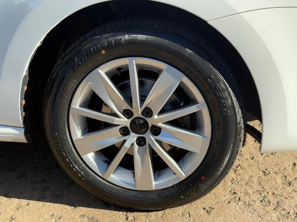 Used Volkswagen Polo 2015 for sale - 76279811: Photo 47