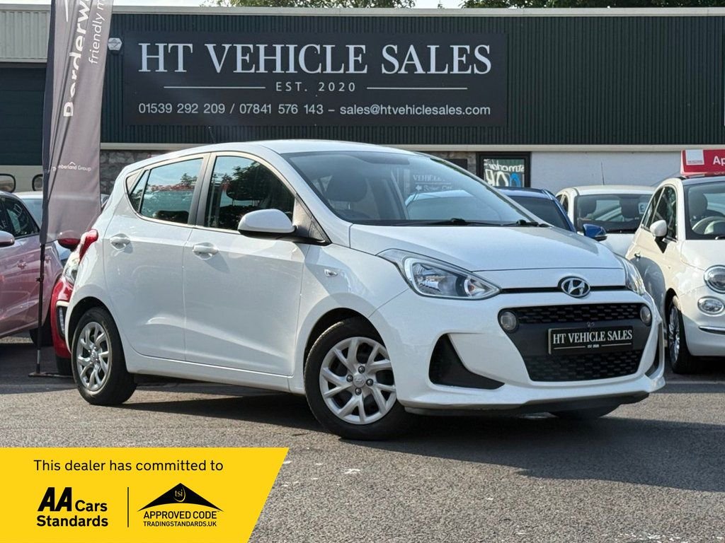 Used Hyundai i10 2017 for sale - 76157355: Photo 1