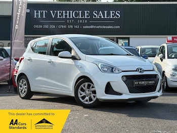 Used Hyundai i10 2017 for sale - 76157355: Photo