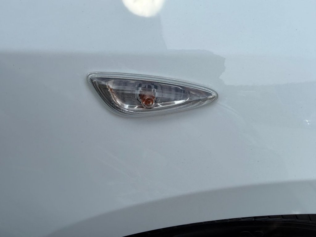 Used Hyundai i10 2017 for sale - 76157355: Photo 43