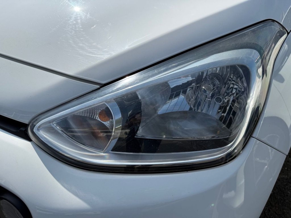 Used Hyundai i10 2017 for sale - 76157355: Photo 49