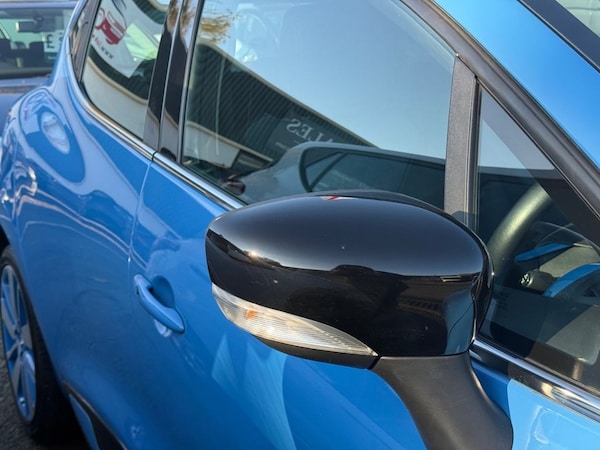 Used Renault Clio 2014 for sale - 76223559: Photo 28