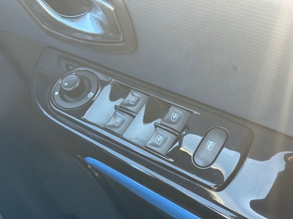 Used Renault Clio 2014 for sale - 76223559: Photo 46