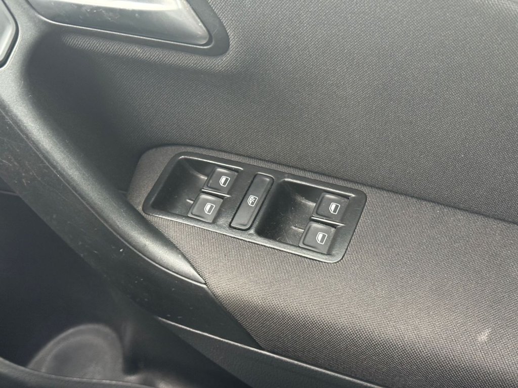 Used Volkswagen Polo 2016 for sale - 77600113: Photo 27