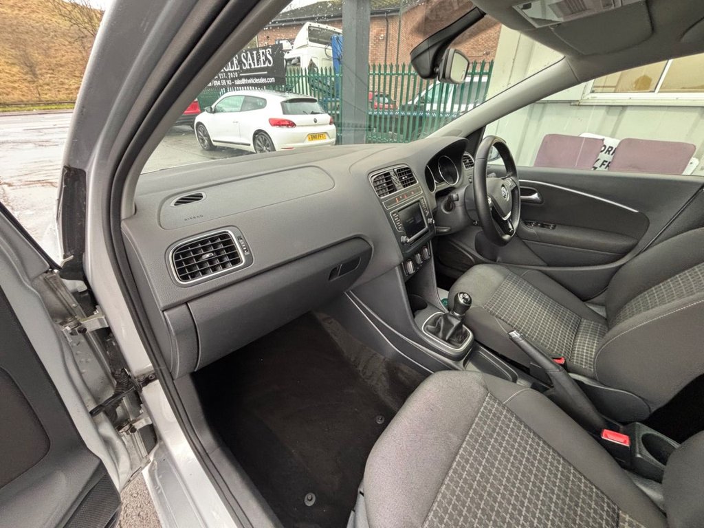 Used Volkswagen Polo 2017 for sale - 77188748: Photo 49