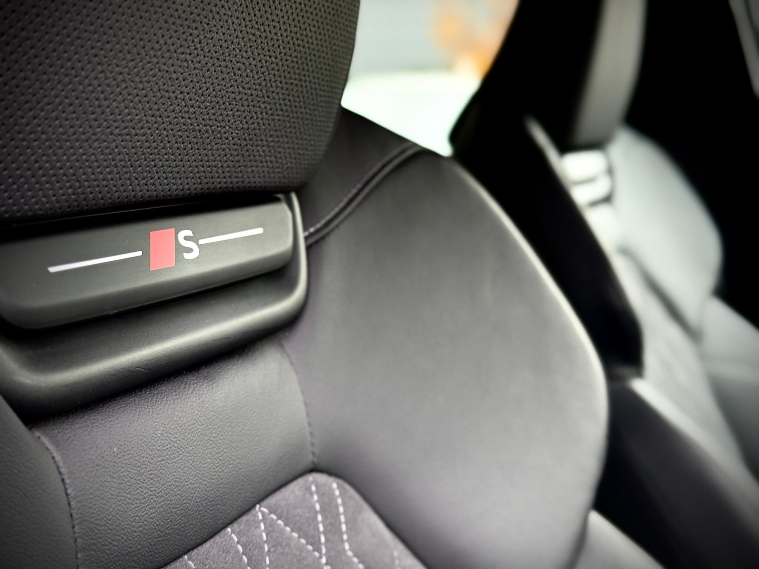 Used Audi Q6 e-tron 2024 for sale - 76953232: Photo 45