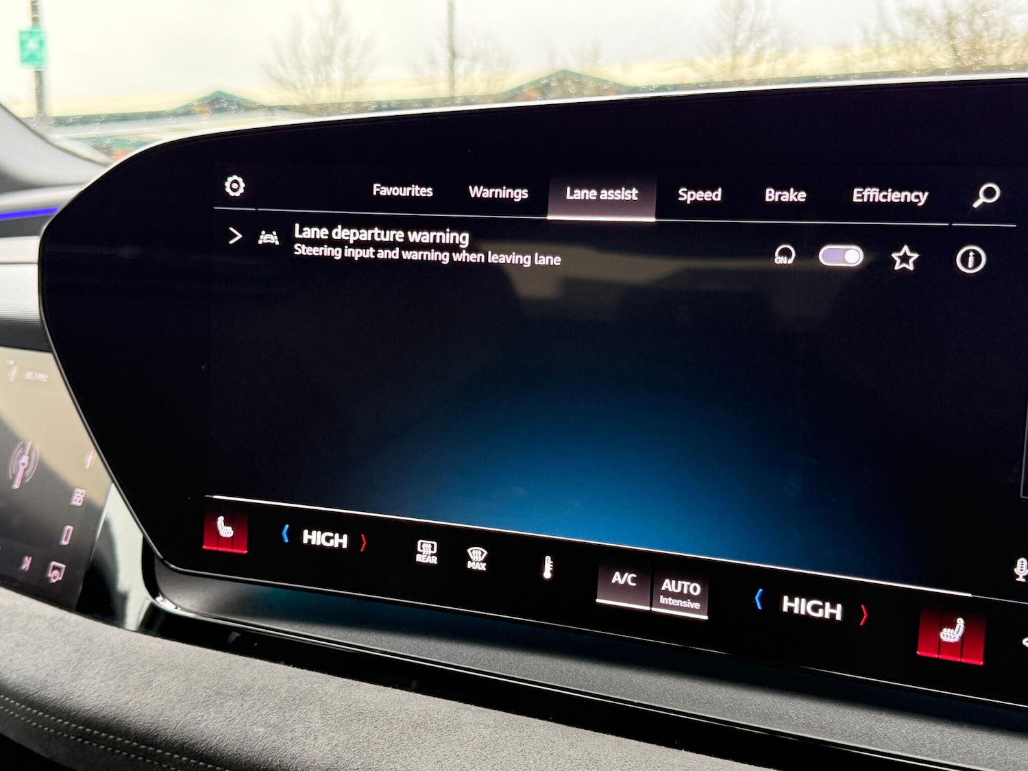 Used Audi Q6 e-tron 2024 for sale - 76953232: Photo 62