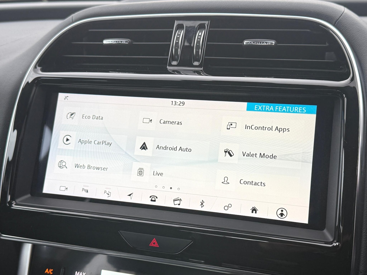 Used Jaguar XE 2019 for sale - 76952583: Photo 26