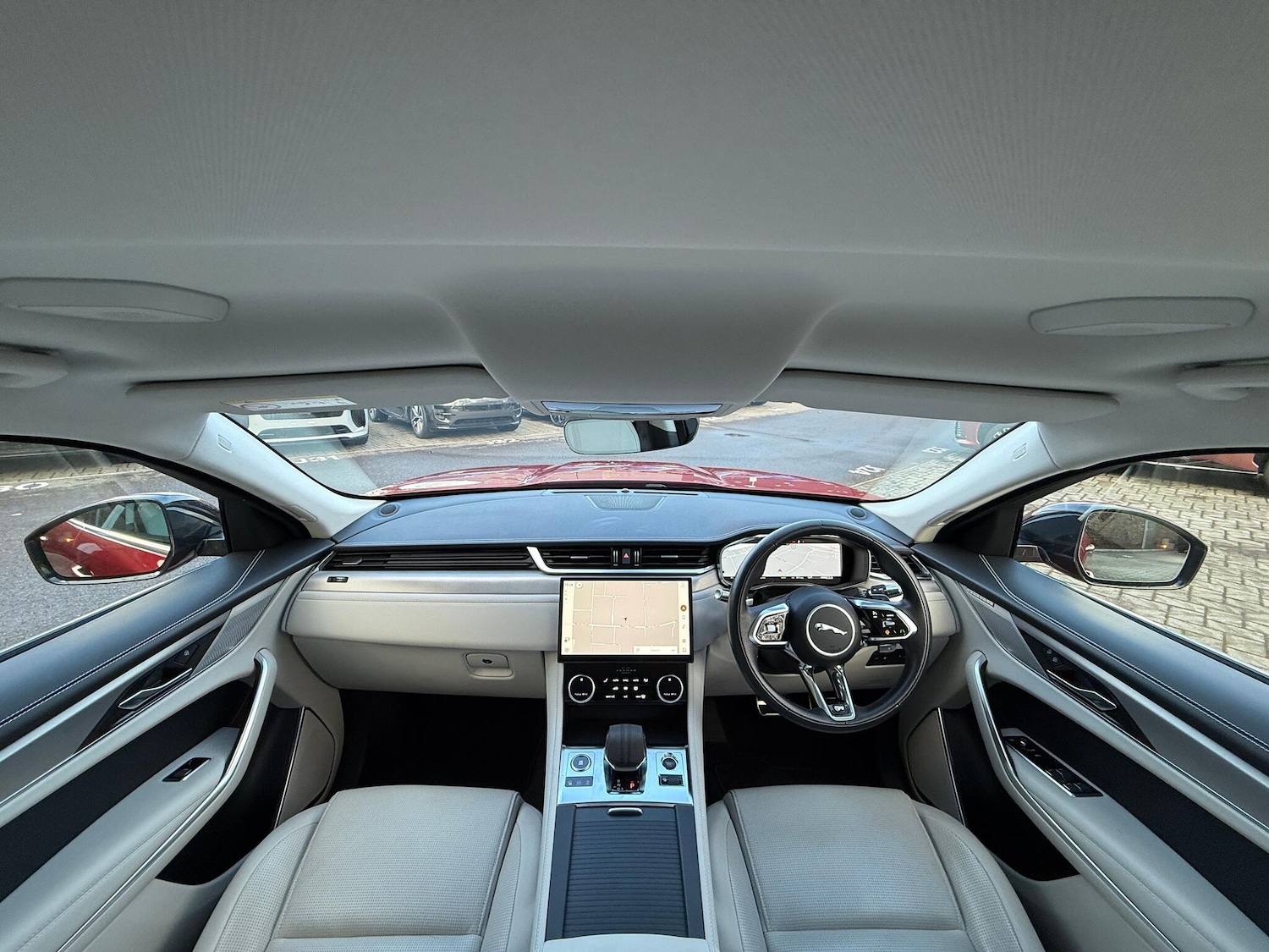 Used Jaguar F-Pace 2022 for sale - 77358865: Photo 3