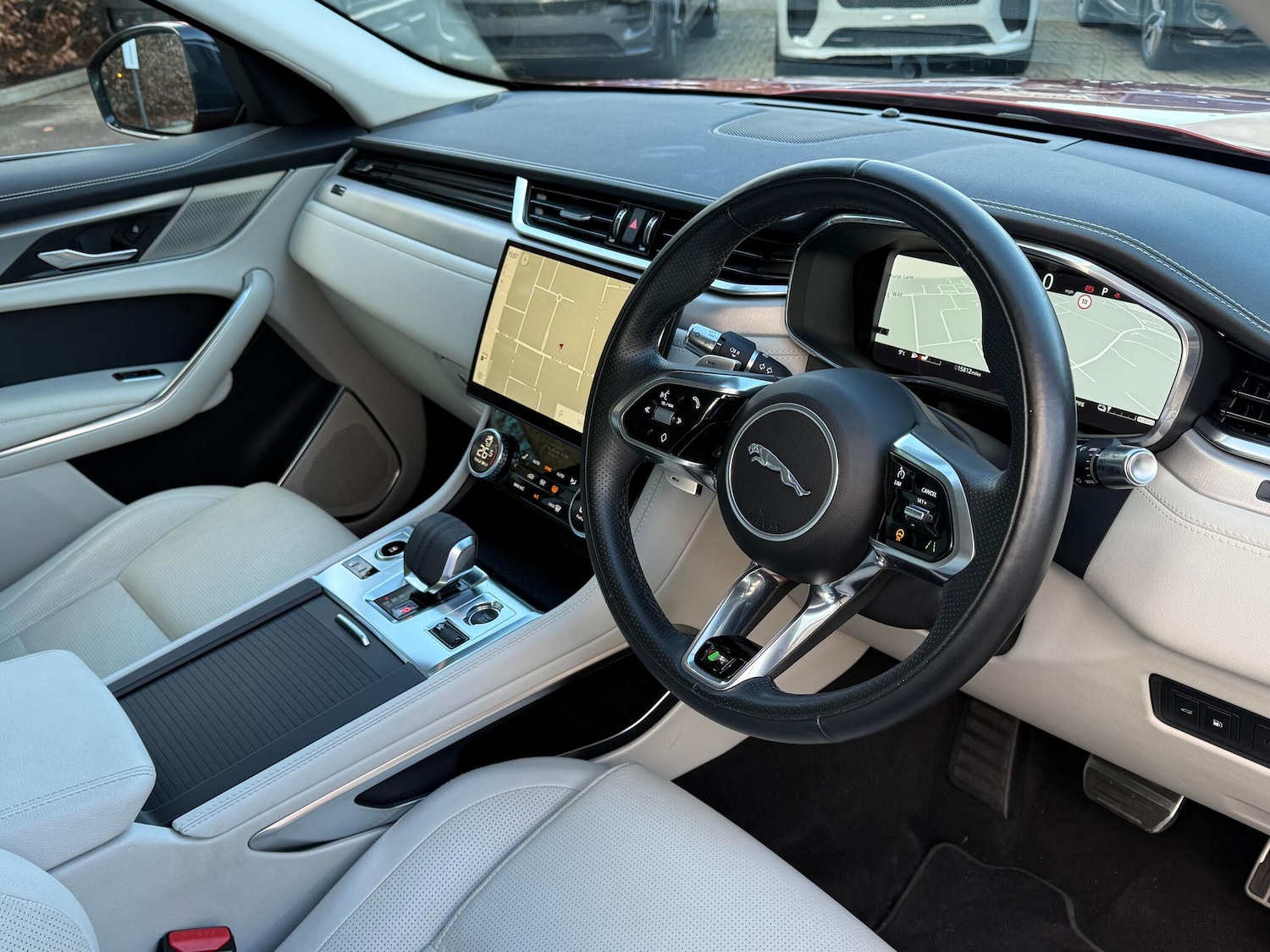 Used Jaguar F-Pace 2022 for sale - 77358865: Photo 38