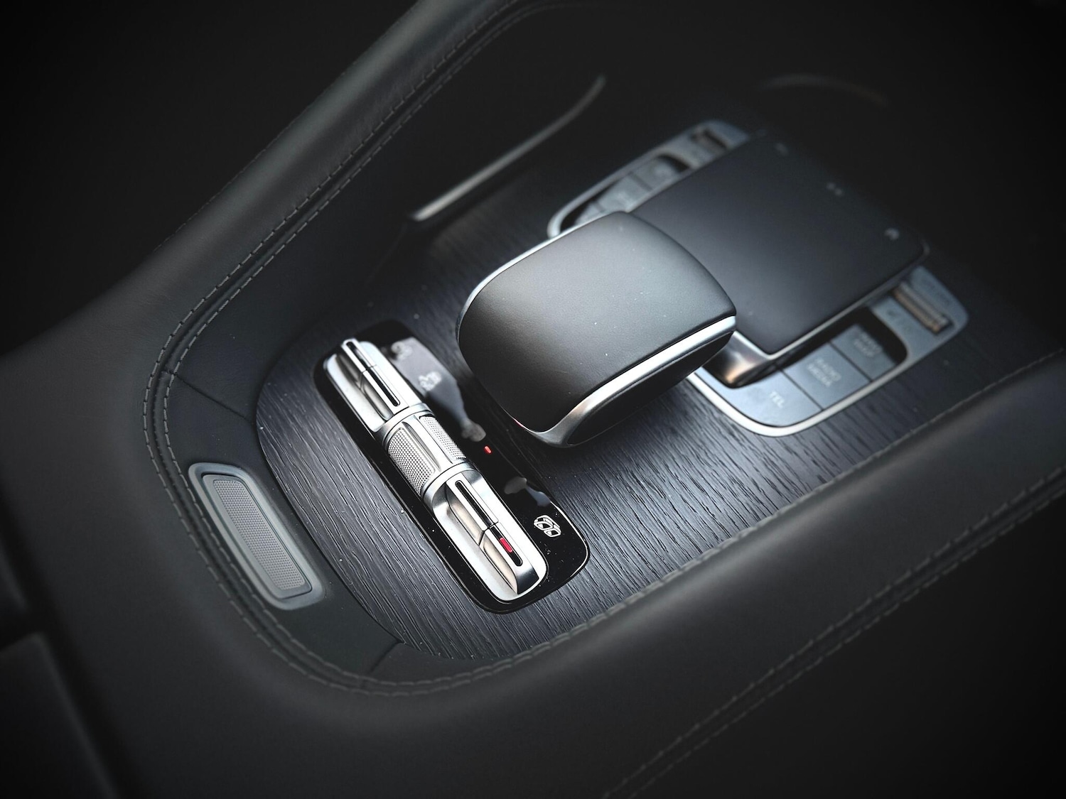 Used Mercedes-Benz GLE 2023 for sale - 76765573: Photo 30