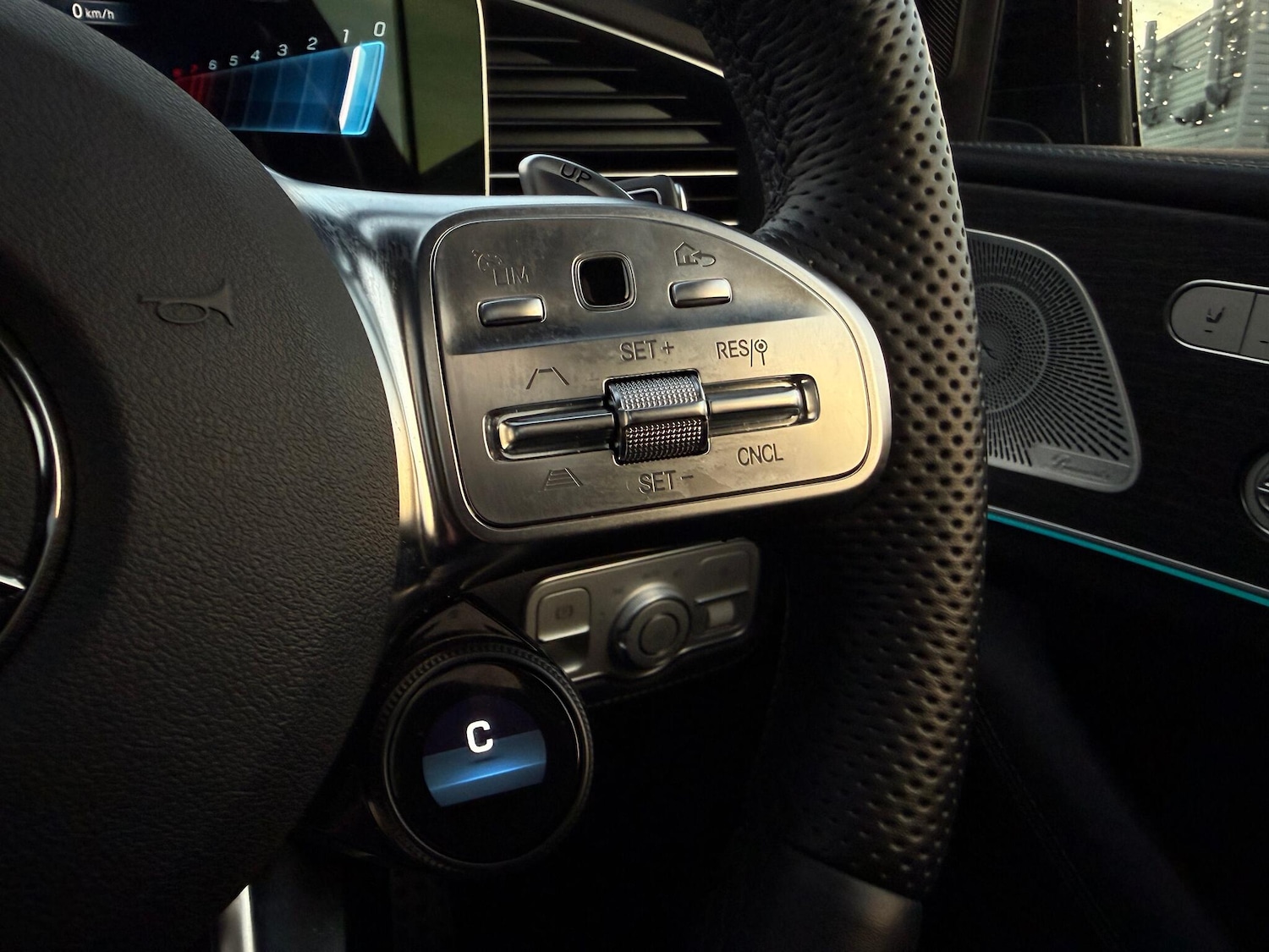 Used Mercedes-Benz GLE 2023 for sale - 76765573: Photo 57