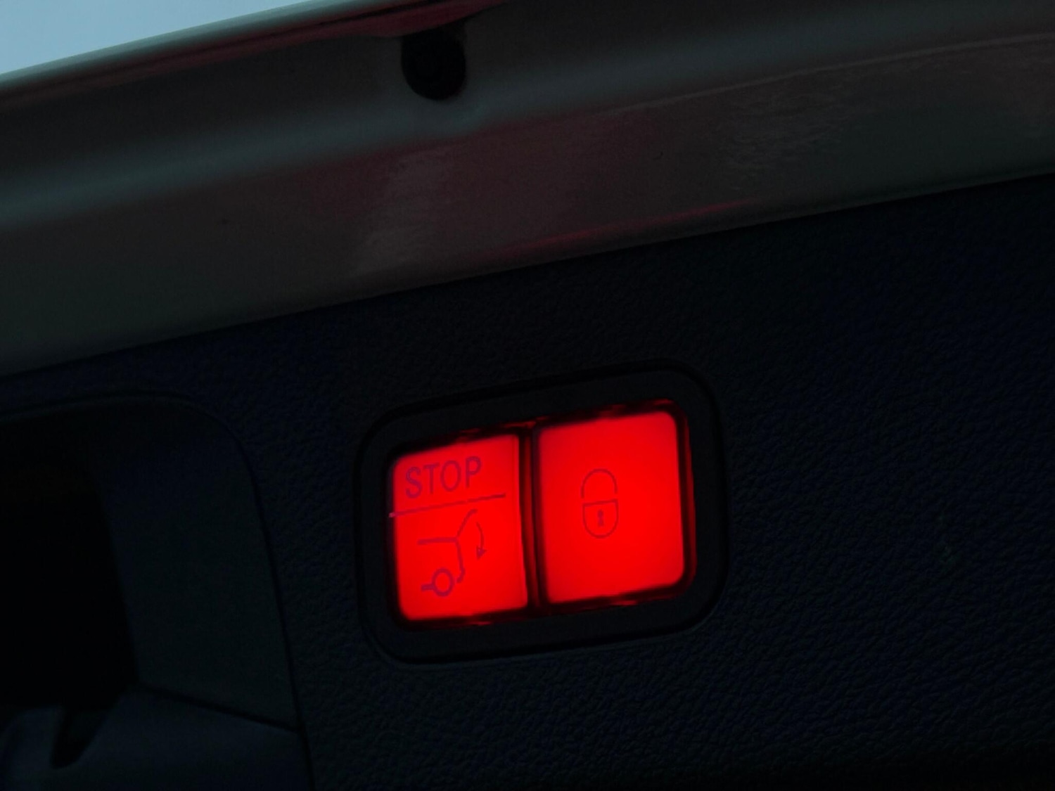 Used Mercedes-Benz GLC 2021 for sale - 76898588: Photo 35