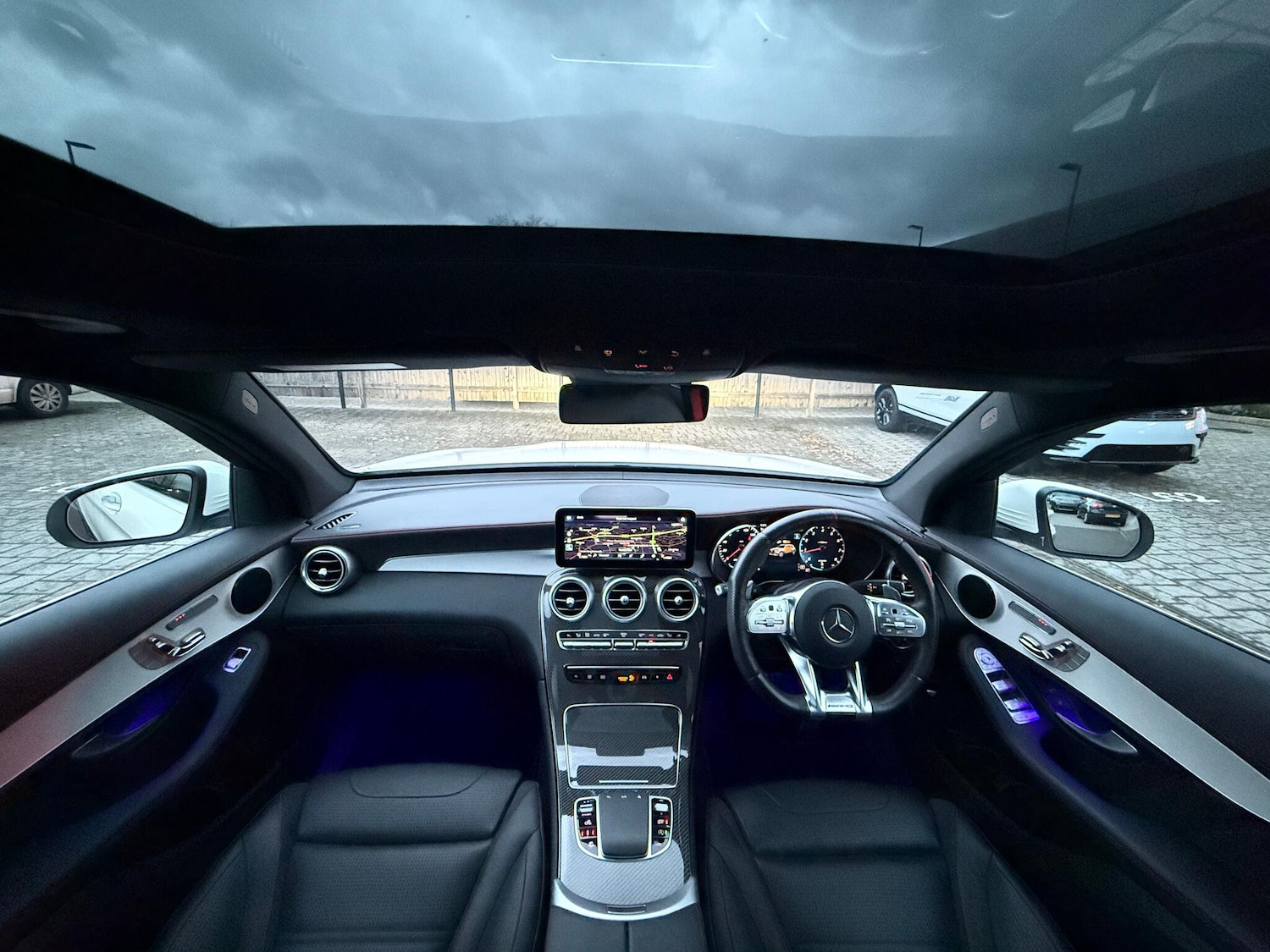 Used Mercedes-Benz GLC 2021 for sale - 76898588: Photo 4