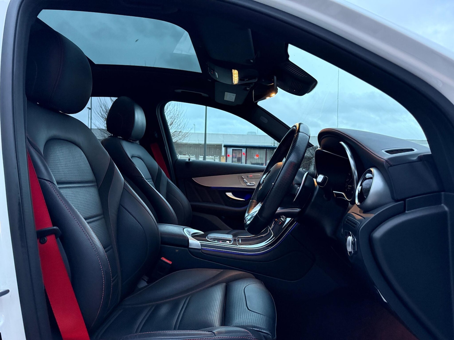 Used Mercedes-Benz GLC 2021 for sale - 76898588: Photo 41