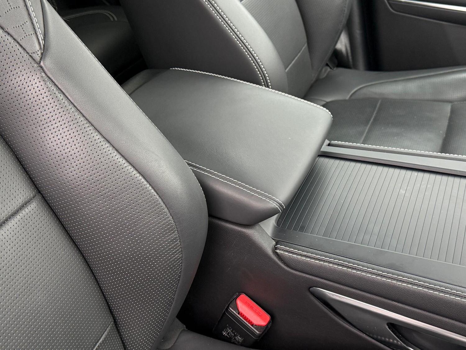 Used Jaguar F-Pace for sale - 76727743: Photo 22