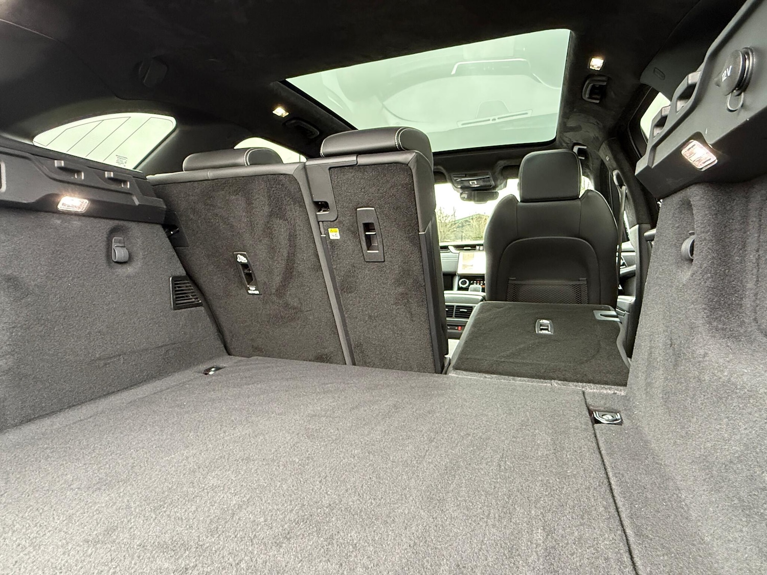 Used Jaguar F-Pace for sale - 76727743: Photo 29