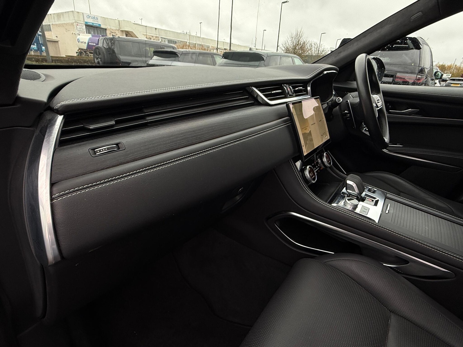 Used Jaguar F-Pace for sale - 76727743: Photo 38