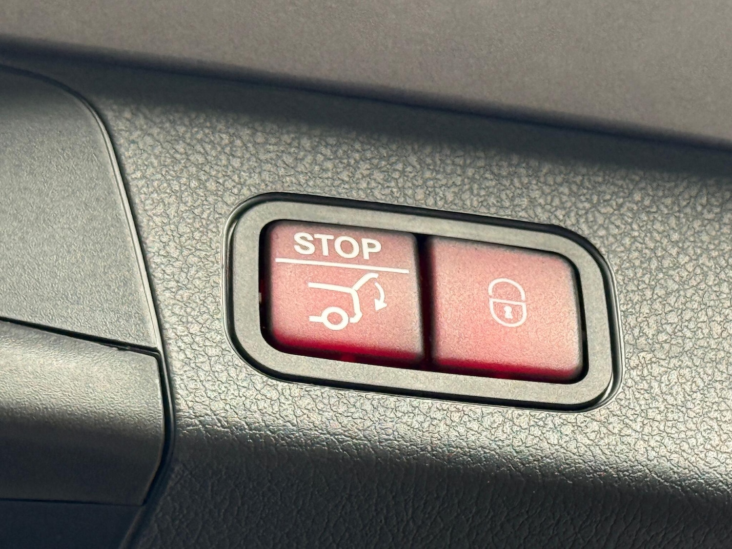 Used Mercedes-Benz GLB 2025 for sale - 76060812: Photo 41