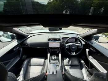 Used Jaguar F-Pace 2020 for sale - 75140714: Photo